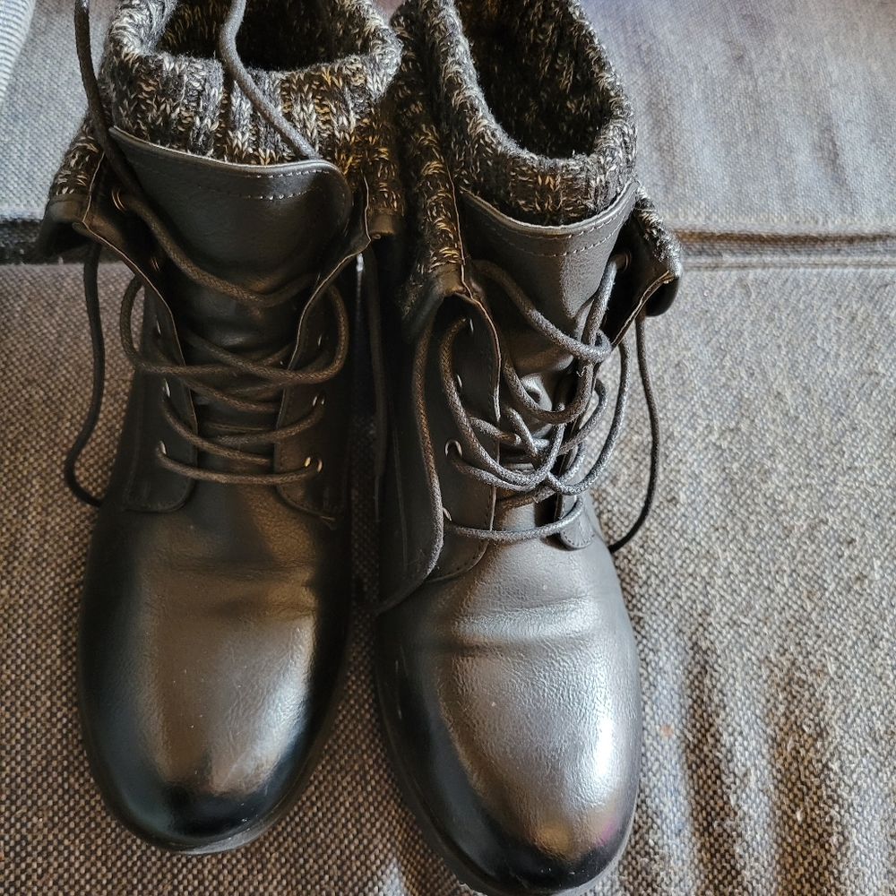 Boots Jessica cline